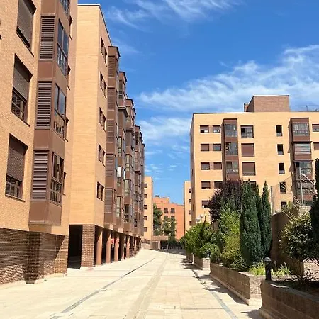 Deyanira Suite, Aeropuerto, Ifema Madrid Exterior photo