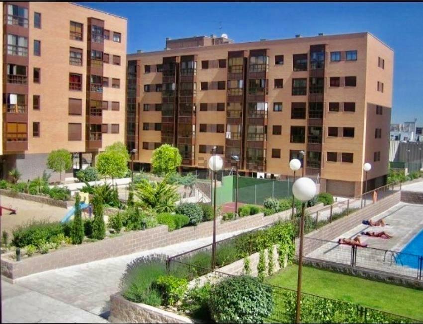 Appartamento Deyanira Suite, Aeropuerto, Ifema *